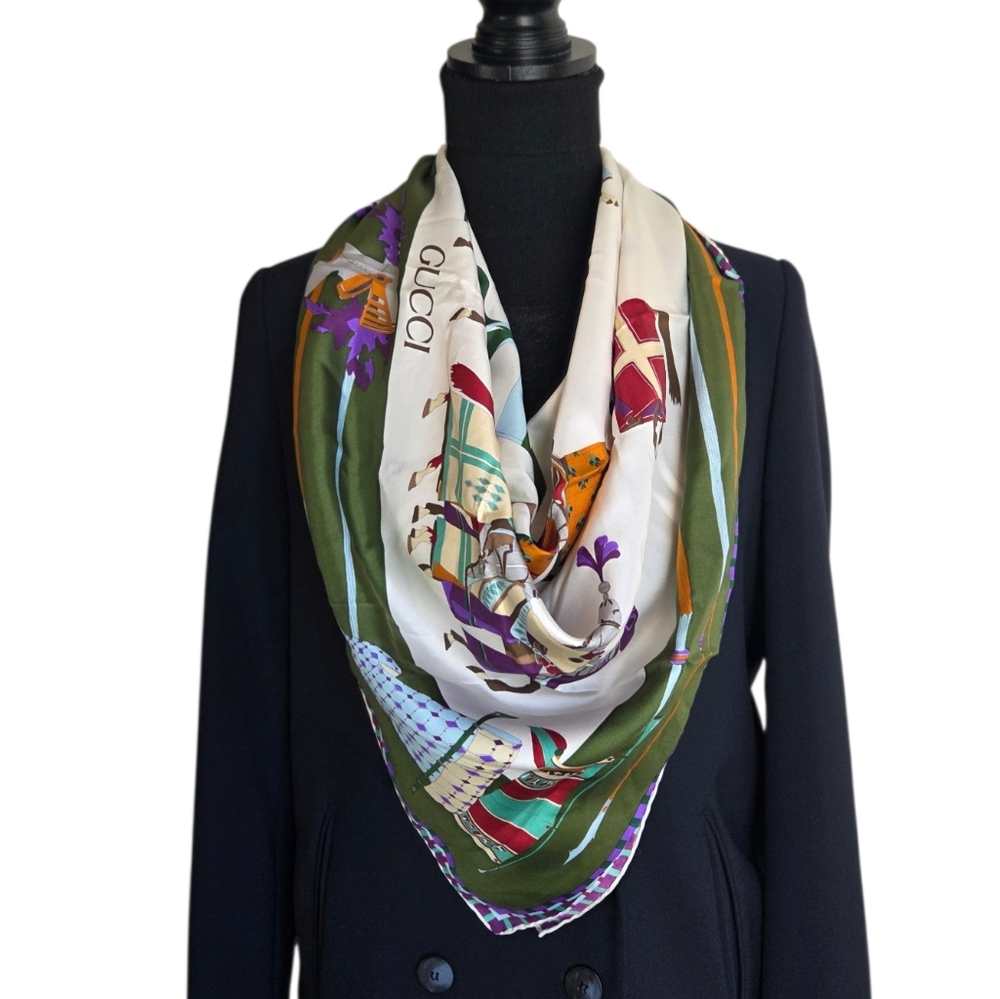 Gucci Vintage Silk Scarf Carré 34" NOS Equestrian Knights Green Ivory